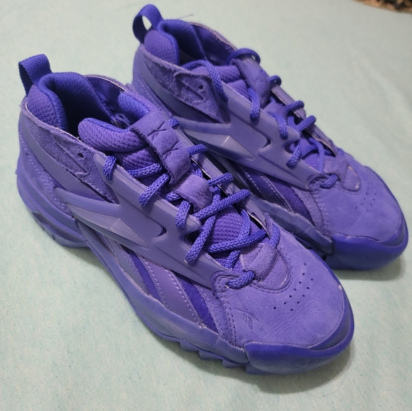 Reebok Cardi B V2 Shoes - Picture 4 of 6